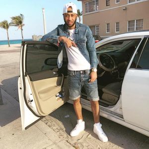 Meet your Posher, Avachell